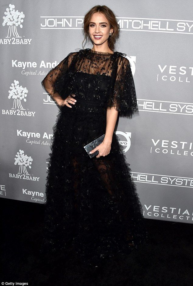 3A515EFE00000578 3931222 image m 35 1479015642359 2