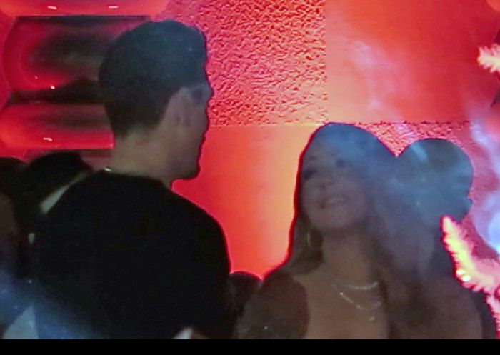 mariah carey bryan tanaka disneyland date 02