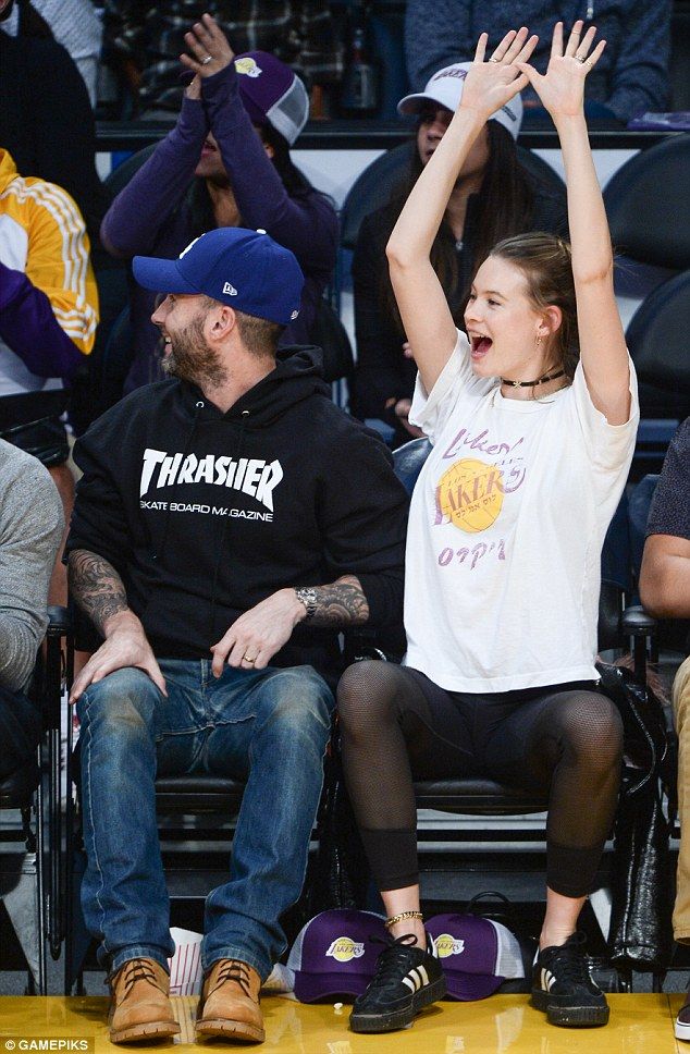 3AC31EDD00000578 3973248 image m 69 1480143278933