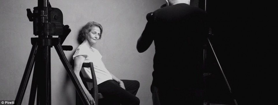 3ADA4F0000000578 3981684 image a 193 1480426052071