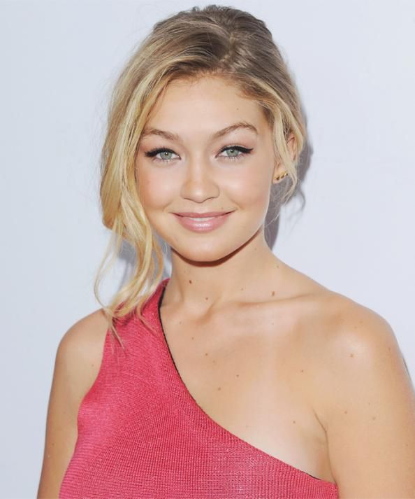 042015 gigi hadid birthday 0