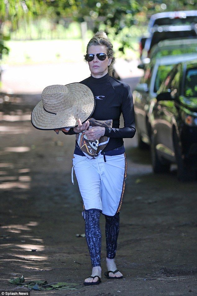 3B6732DB00000578 0 image a 89 1481803431942