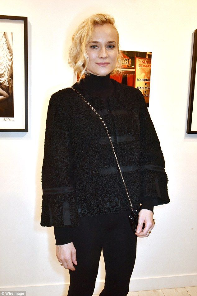 3B6F7A7A00000578 4040410 image a 70 1481886543731