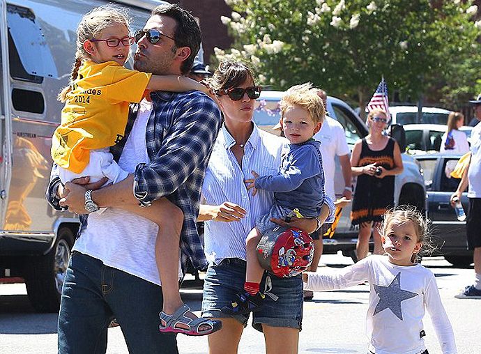 ben affleck jennifer garner kids mom 121416