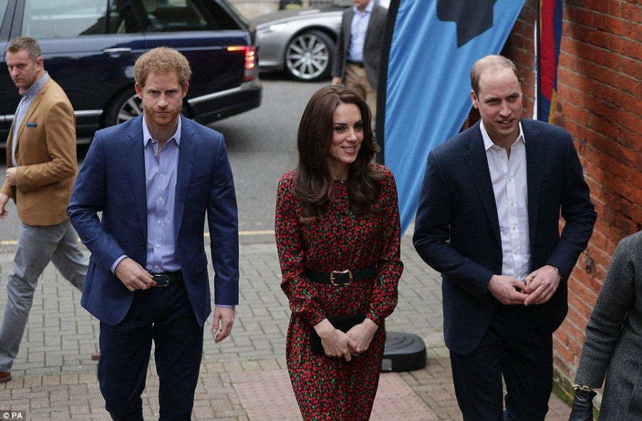 3B83BABE00000578 4047556 image a 64 1482149180164