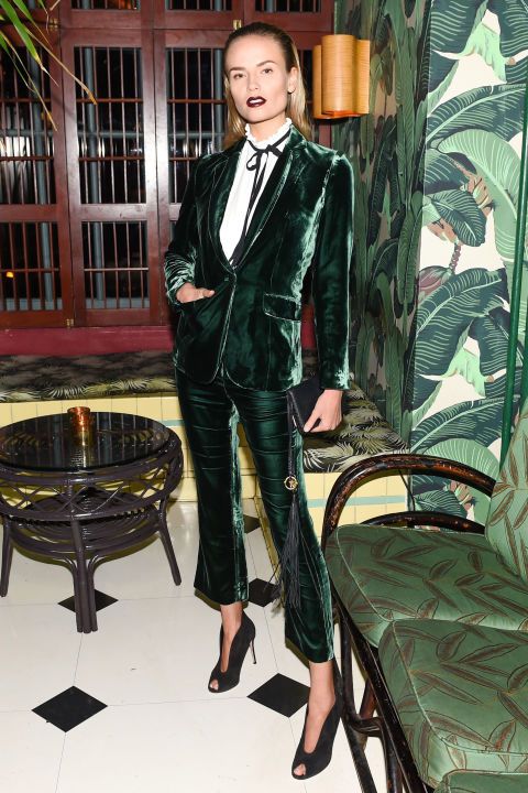 natasha poly GIA MESA