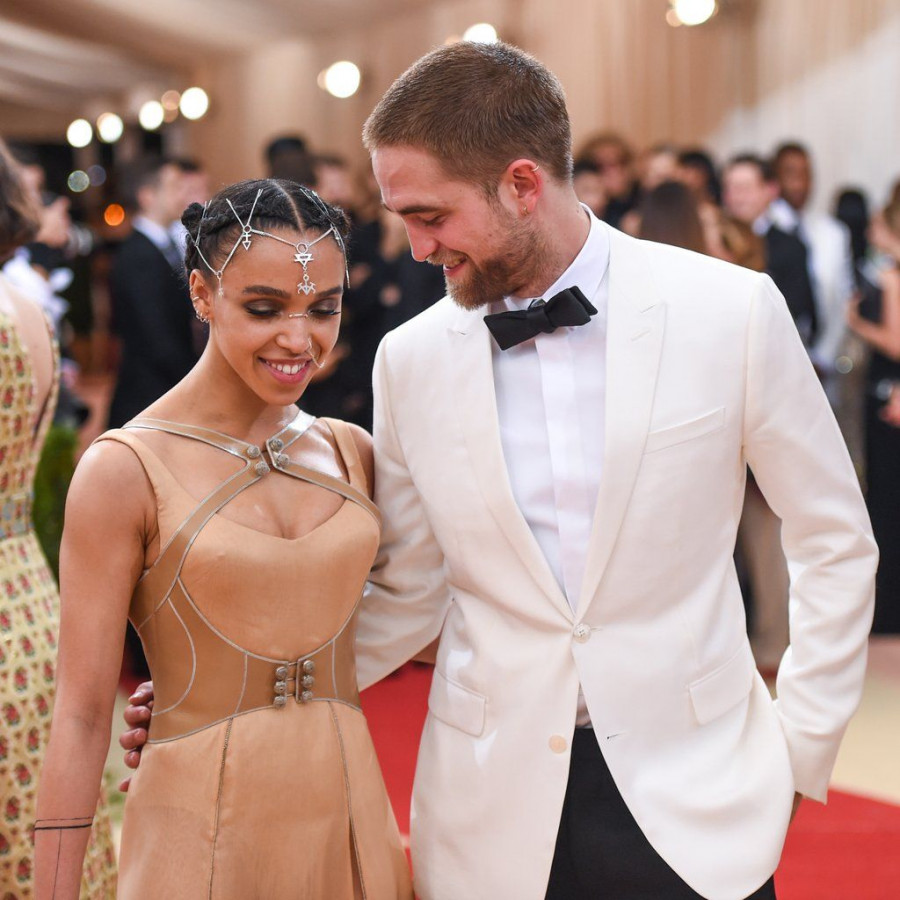 Robert Pattinson FKA Twigs Met Gala 2016