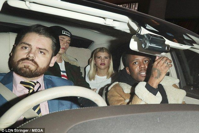 3C51617E00000578 4138492 image a 35 1484915483416