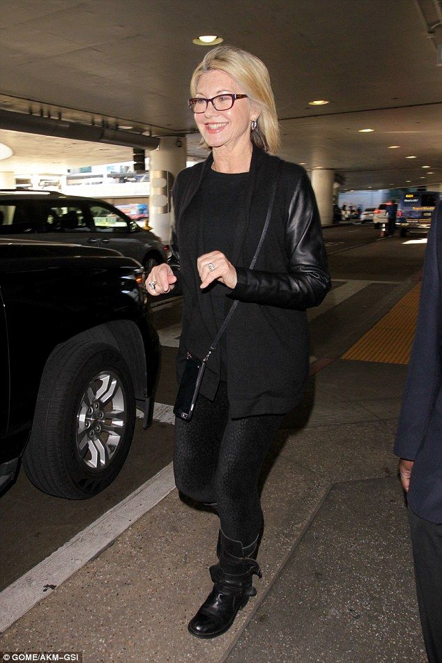 3C9B82D300000578 4168146 image a 38 1485662142861