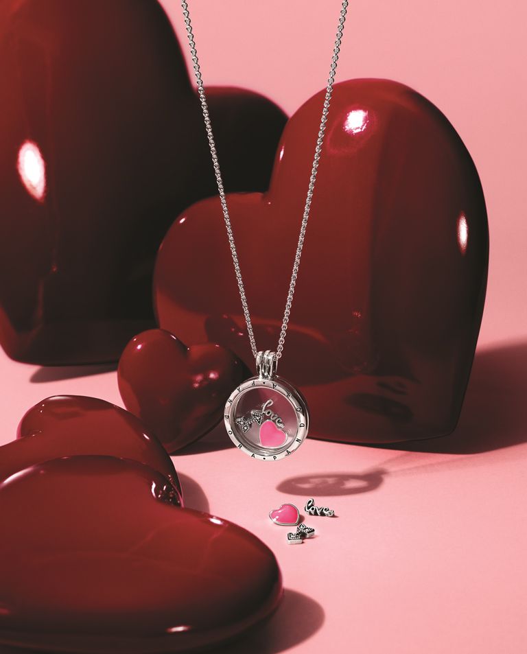 VAL17 LOVESTRUCK 07 RGB