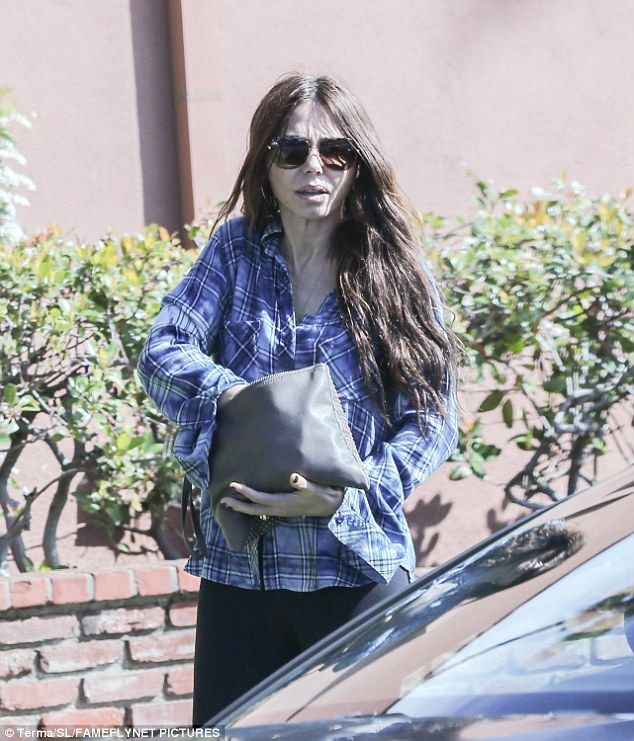 3D19CF4D00000578 0 image a 105 1486879717339