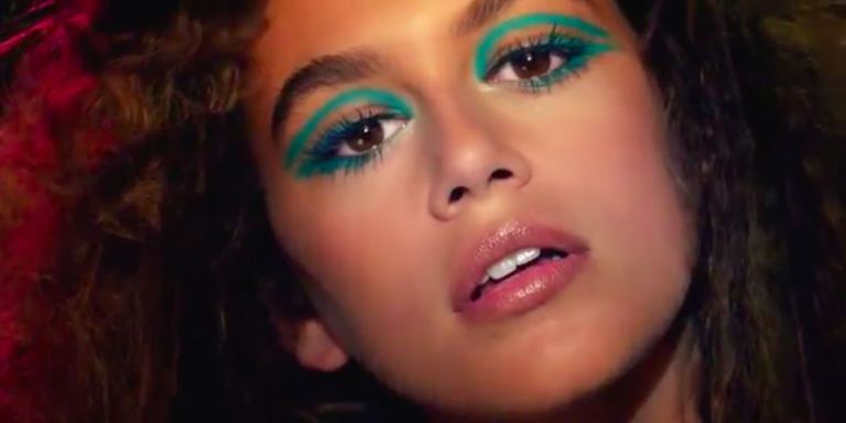 gallery 1487187058 hbz kaia gerber marc embed