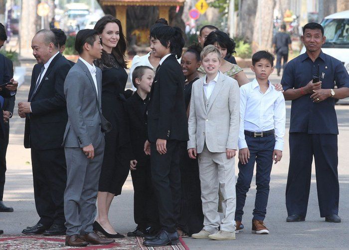 brad pitt angelina jolie divorce custody battle kids cambodia pics 0