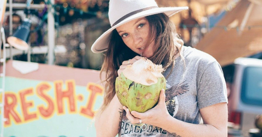 coconut oil benefits hair skin health 78227 1467326767 fb.1200x627uc