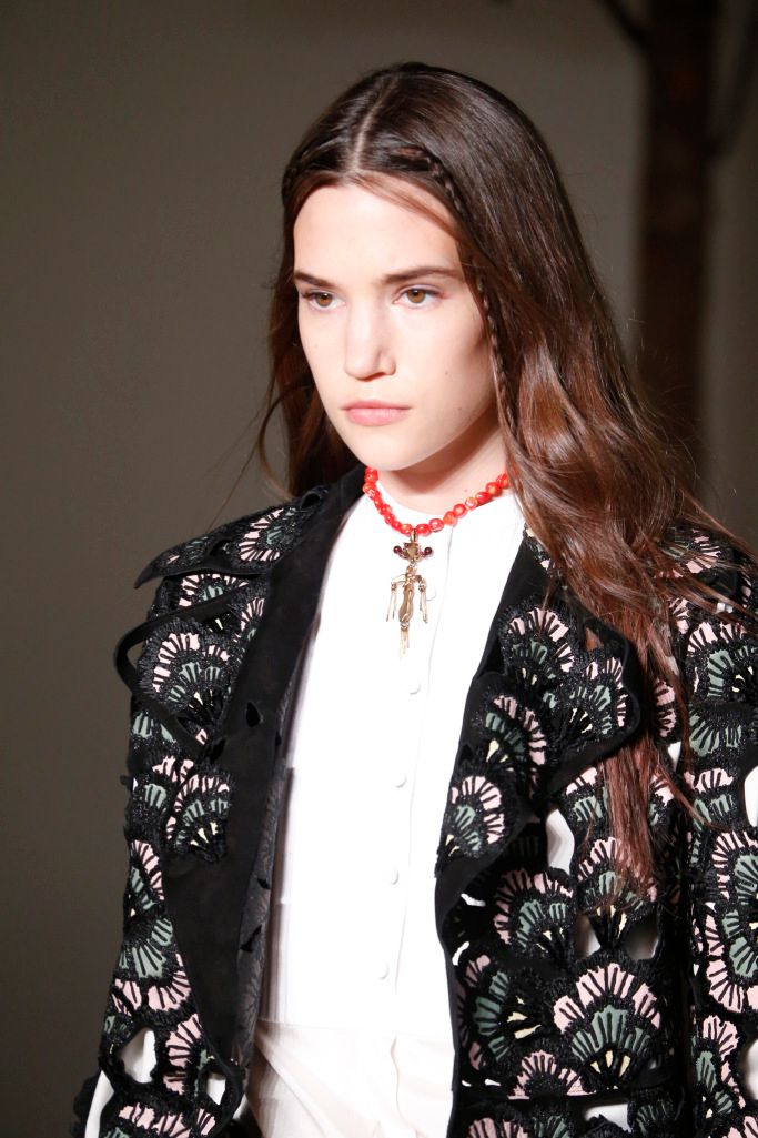 details at valentino rtw fall 2017 collection paris fashion week pfw ss17 043