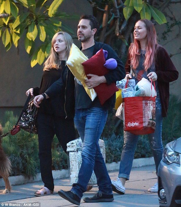 3E6BEDF400000578 0 image a 40 1489900391171