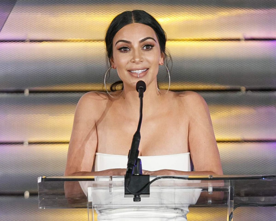 kim kardashian at family equality council s impact awards beverly wilshire hotel 1