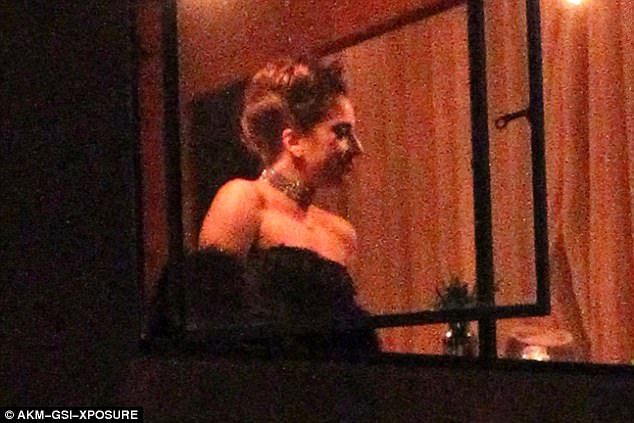 3EBBFF6E00000578 4360046 image a 56 1490786193748