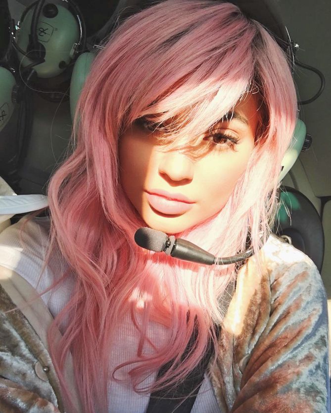kylie jenner pink