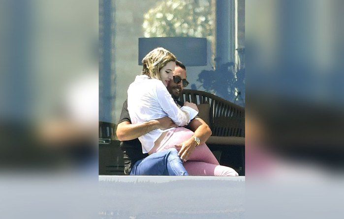 scott disick shirtless bella thorne bikini kissing cannes 04