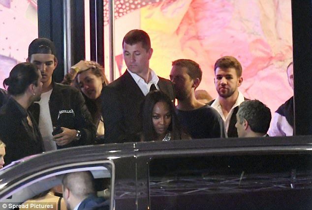 40D3D8F500000578 0 image a 30 1495824407788