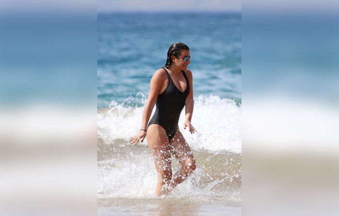 lea michele weight loss braless skirt 04