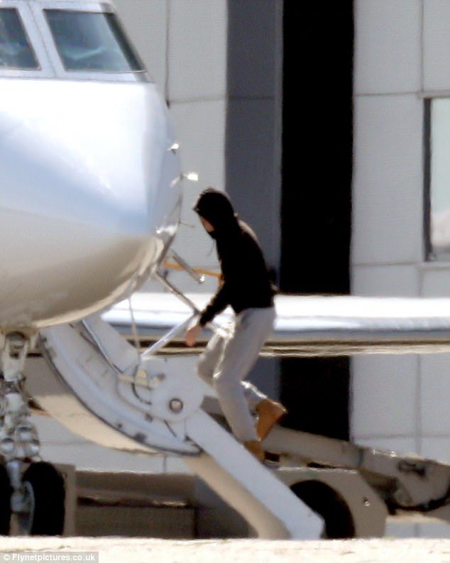 40FF3EA600000578 4562958 image a 113 1496327143129