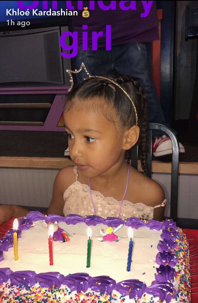 4173602B00000578 4607628 image m 87 1497554173642