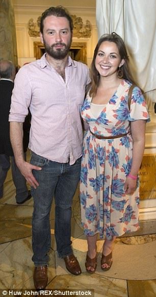 40E5E12300000578 4550334 image a 66 1496004404069