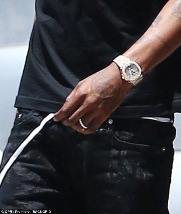 41DB0FAD00000578 4649286 image m 52 1498700393576