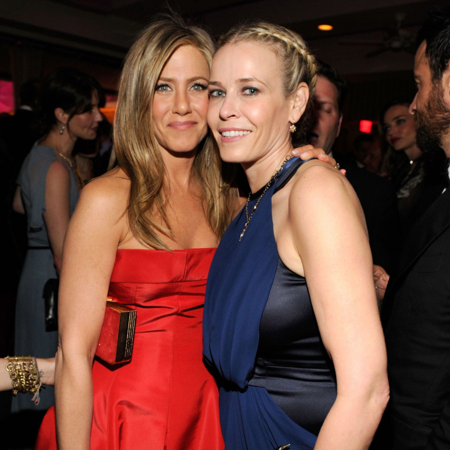 jennifer aniston chelsea handler