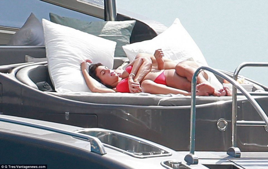 42F56E9B00000578 4760604 image a 190 1501846325694