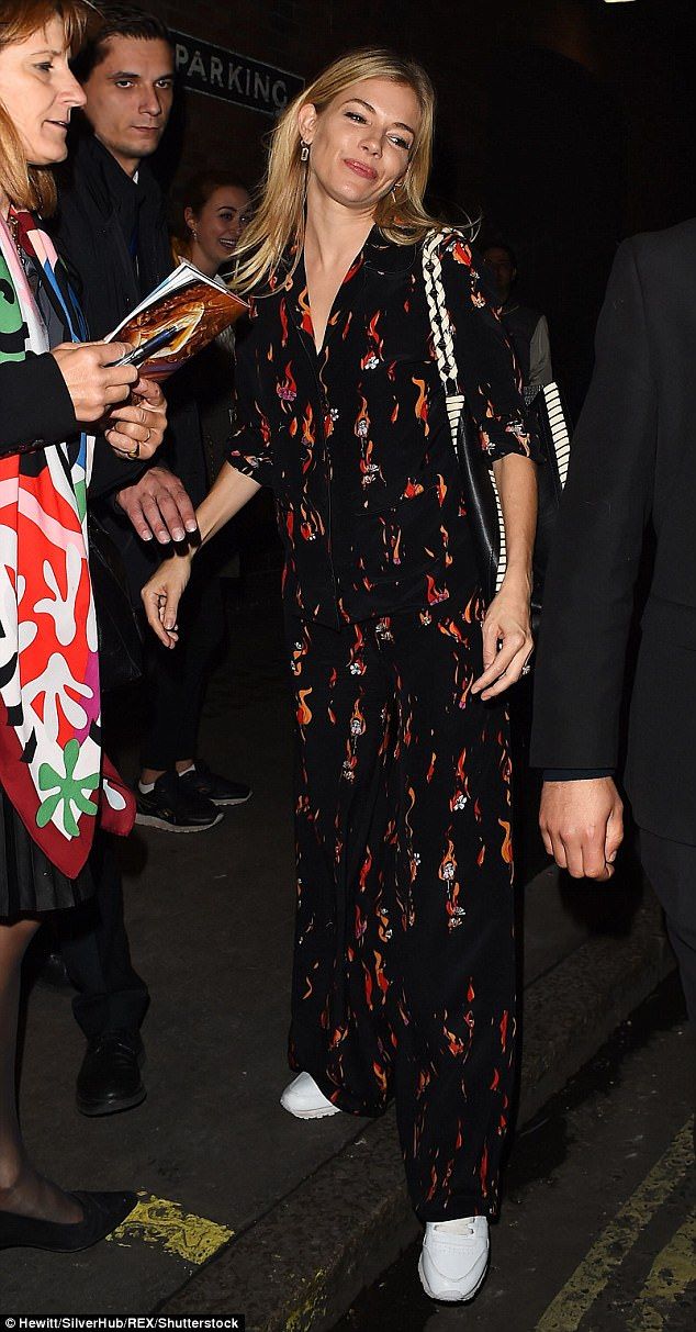 44405ABE00000578 4882476 image m 187 1505351662039