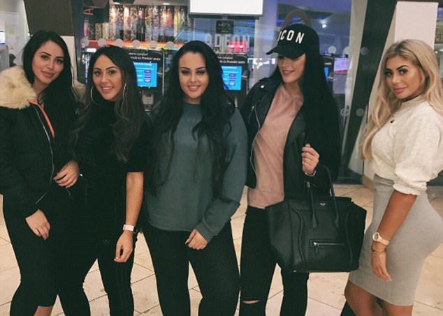 44C9F26E00000578 4926662 image m 15 1506552363279