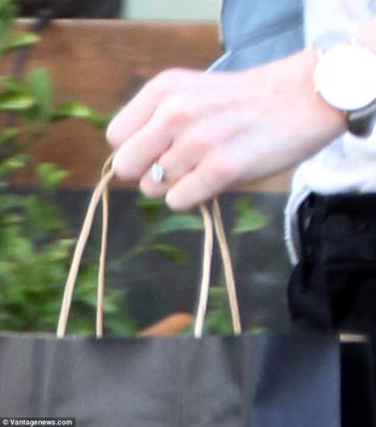 4519E65B00000578 4956832 image m 90 1507317910578