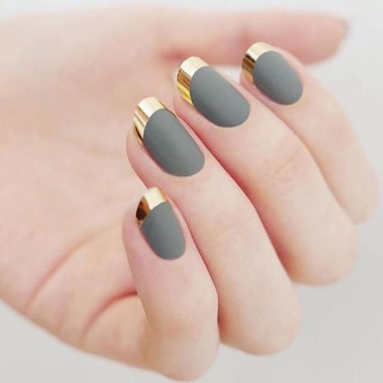 683d6f5ff89c046c7c050aa434286186 grey matte nails chrome and matte nails