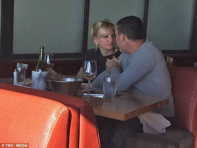 45CFA7C000000578 0 image a 28 1509301925651