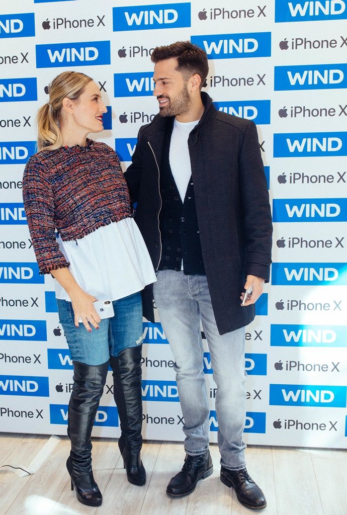 236393.jpgwindiphone