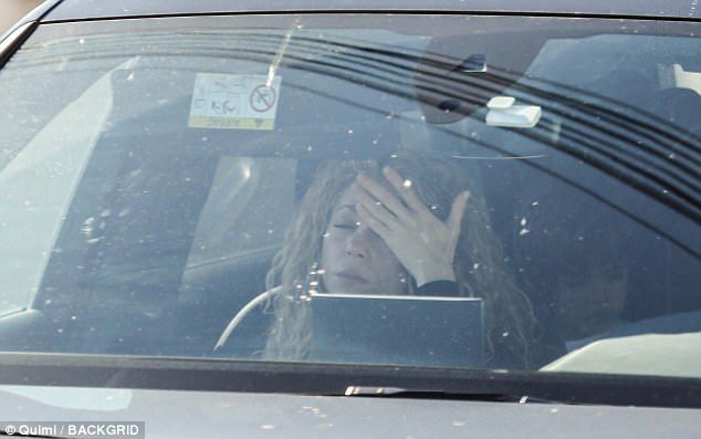 464F2CF600000578 5078533 image a 105 1510600116048