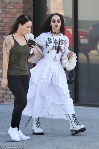 465C536300000578 5083803 image a 110 1510718578112