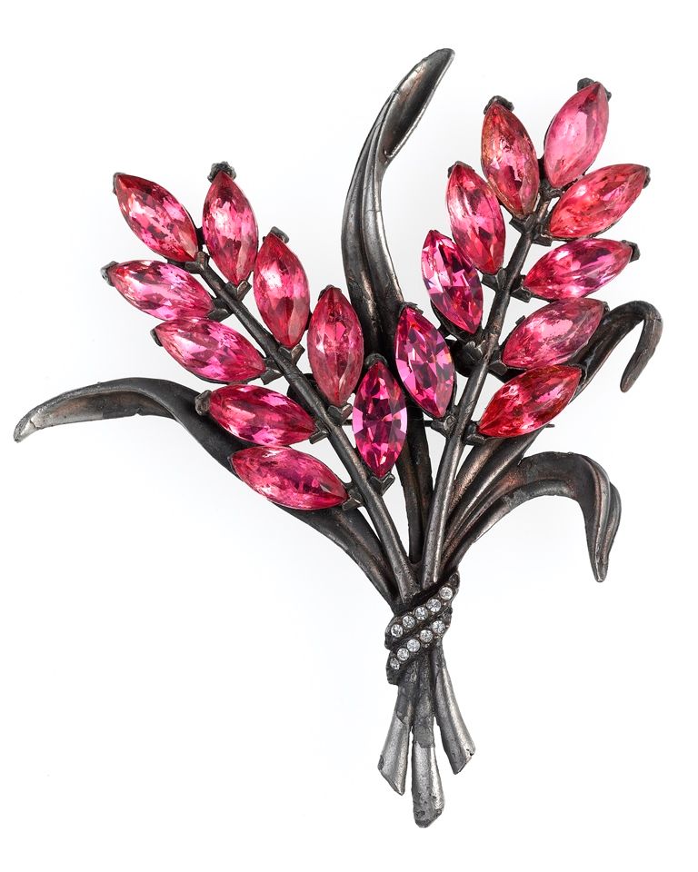 Crystal brooch 1920 copy
