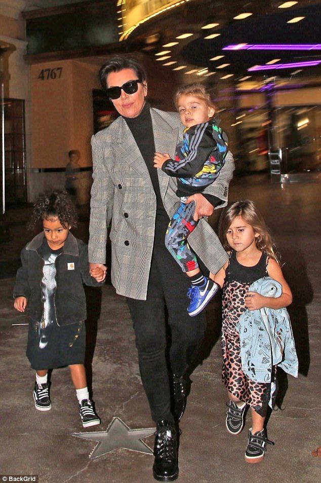 46C9FEF600000578 5127263 image a 45 1511935062271