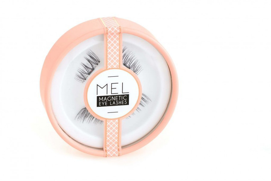 MAGNETIC LASHES