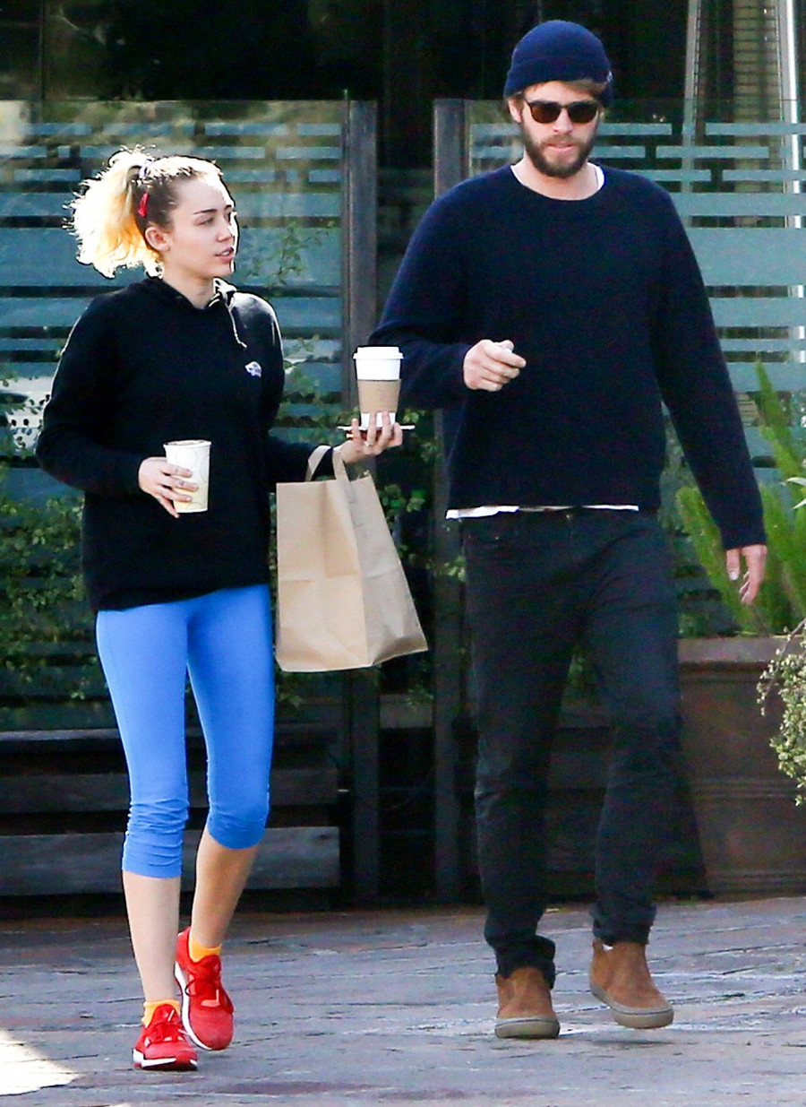 miely cyrus liam hemsworth zoom 7d5049c6 0539 4d1f aafc 279be60cbef6