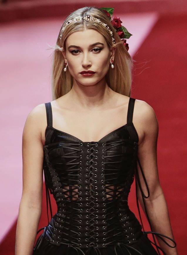 Dolce Gabbana spring 2018 hair