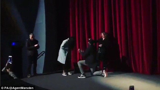 49147F5C00000578 5375723 image a 1 1518295707503