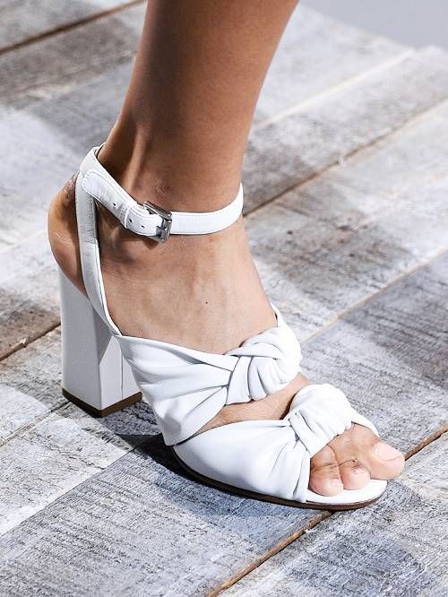 shoe trends 2018 246371 1515673693996 image.500x0c