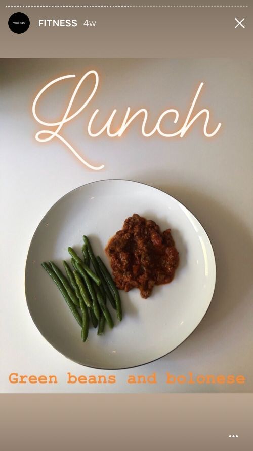 halle berry keto diet 257186 1525879796905 main.500x0c