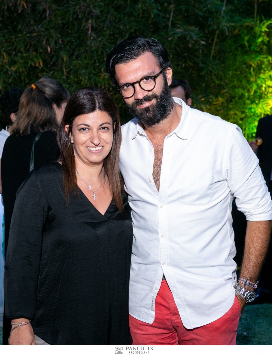 Life Gallery Pool Opening 22