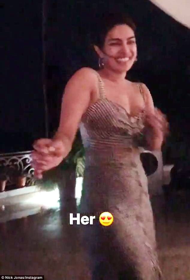 4D8A037C00000578 5876323 image m 50 1529718619332